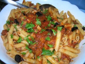 Pasta con pesce spada alla siciliana, ricette siciliane estive