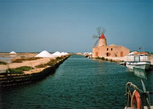 Saline Ettore Infersa a Marsala, foto di Alun Salt flickr.com/photos/alun